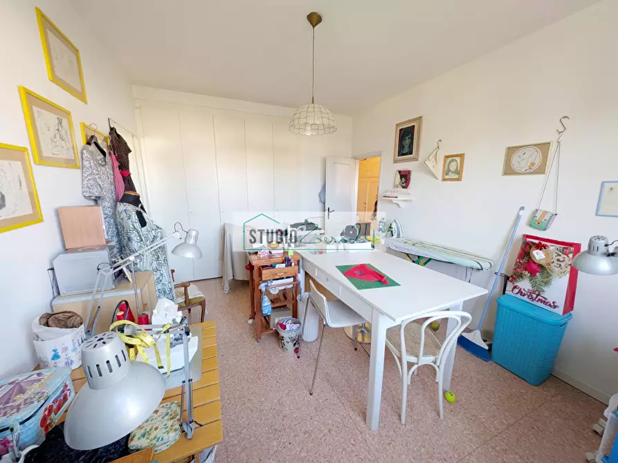 Immagine 15 di Appartamento in vendita  in Via Gigliotti a Camaiore