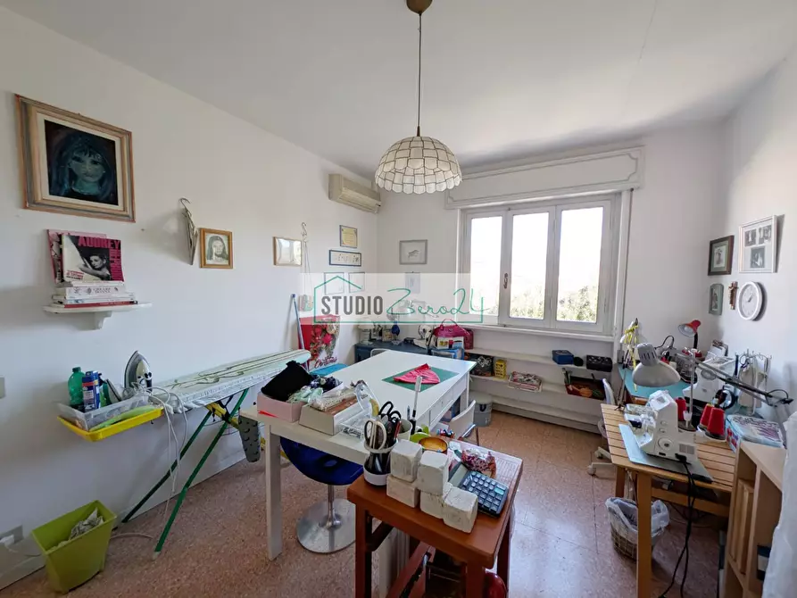 Immagine 16 di Appartamento in vendita  in Via Gigliotti a Camaiore