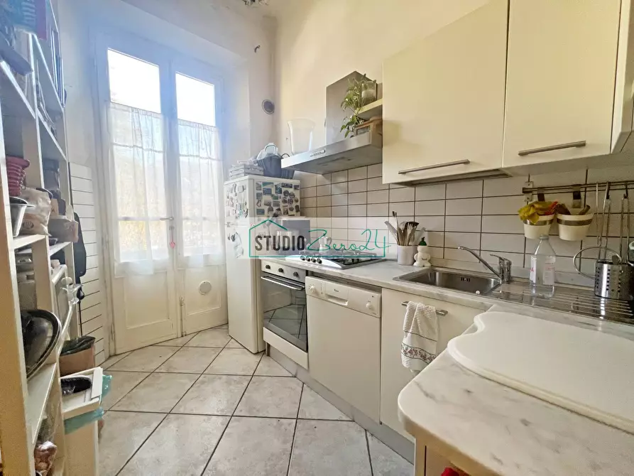 Immagine 13 di Attico in vendita  in Via IV Novembre a Camaiore