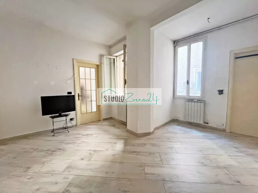 Immagine 7 di Appartamento in vendita  in Via Vittorio Emanuele a Camaiore