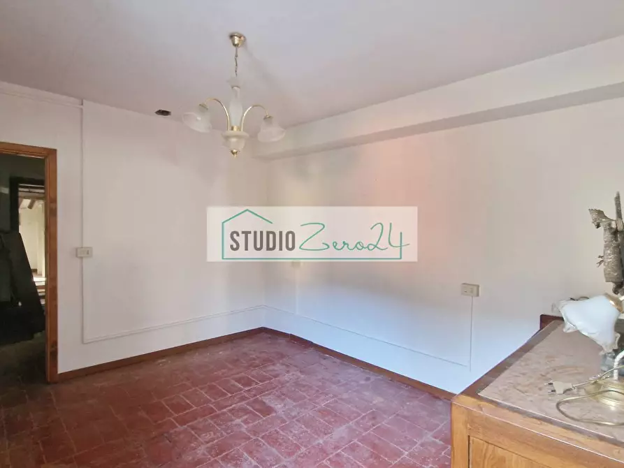 Immagine 21 di Casa semindipendente in vendita  in via Sandro Bertini a Camaiore