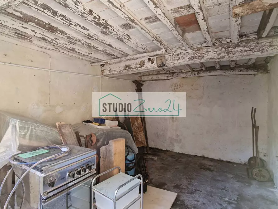 Immagine 24 di Casa semindipendente in vendita  in via Sandro Bertini a Camaiore