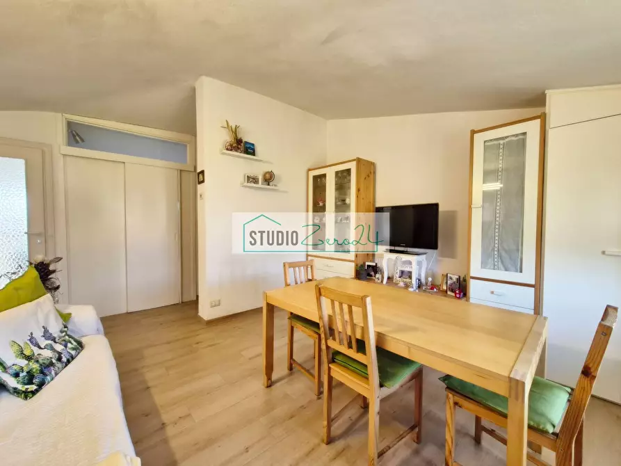 Immagine 8 di Appartamento in vendita  in Via del Secco a Camaiore