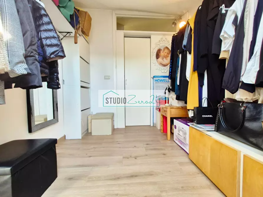 Immagine 29 di Appartamento in vendita  in Via del Secco a Camaiore