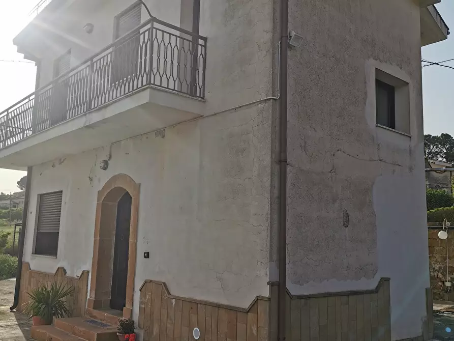 Immagine 1 di Villa in vendita  in CONTRADA IACOPO a Enna