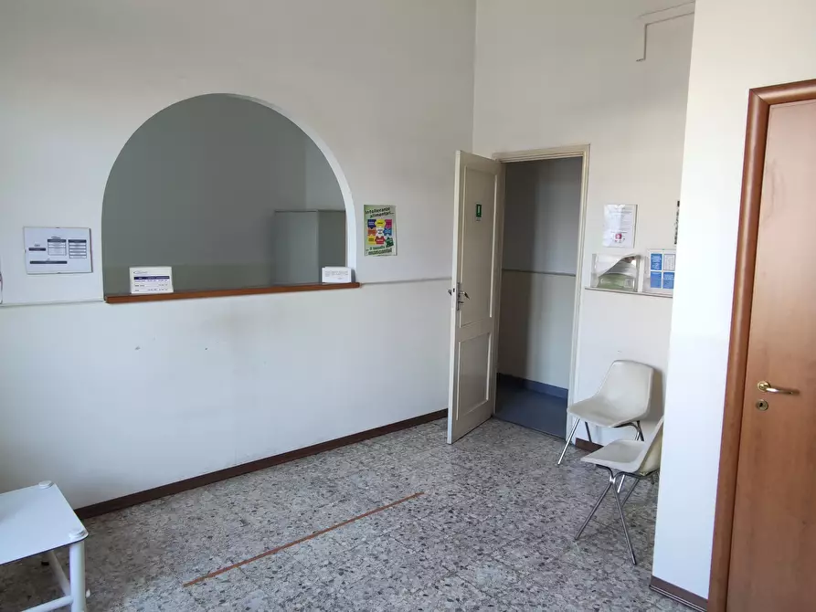 Immagine 4 di Ufficio in vendita  in Str IV femmina morta a Riposto