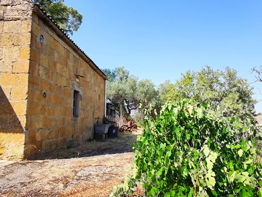 Immagine 7 di Rustico / casale in vendita  in CONTRADA TORRE a Enna