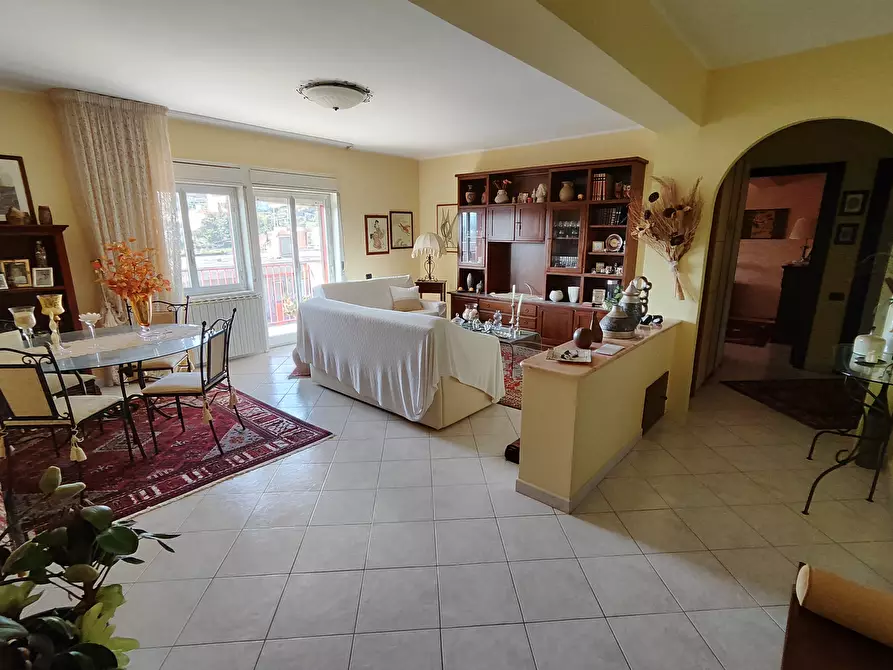 Immagine 4 di Appartamento in vendita  in VIA FERMI a Enna