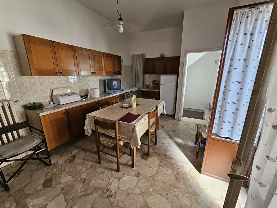 Immagine 3 di Casa indipendente in vendita  in VIA ROMA a Enna