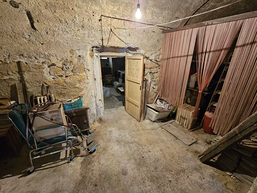 Immagine 9 di Casa indipendente in vendita  in VIA ROMA a Enna