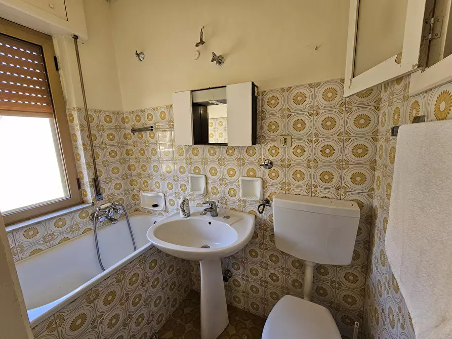 Immagine 13 di Casa indipendente in vendita  a Enna