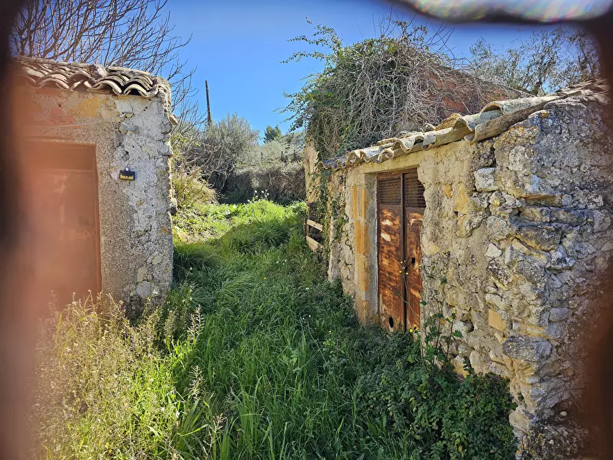 Immagine 2 di Rustico / casale in vendita  in CONTRADA TORRE a Enna
