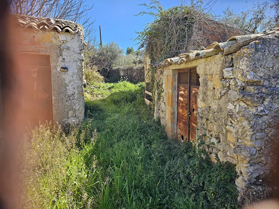 Immagine 3 di Rustico / casale in vendita  in CONTRADA TORRE a Enna