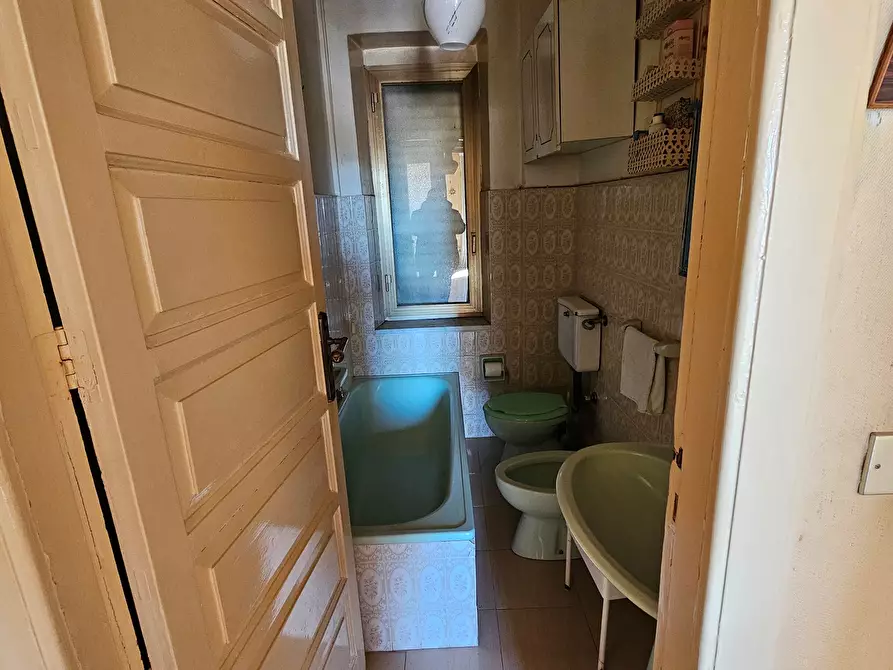 Immagine 15 di Appartamento in vendita  in VIA GIOTTO a Enna