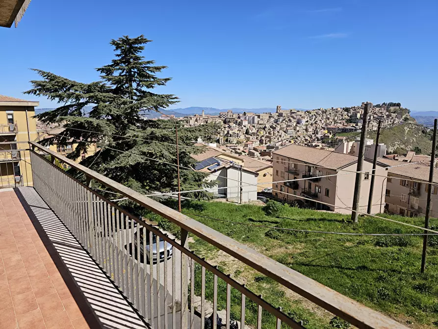 Immagine 2 di Appartamento in vendita  in VIA PIAVE a Enna