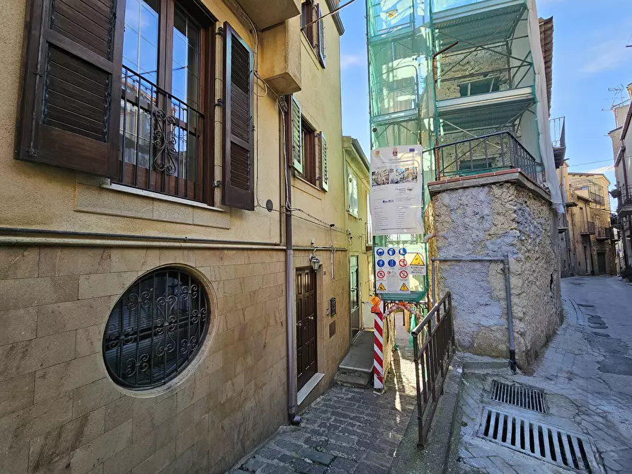 Immagine 8 di Appartamento in vendita  in VIA SAN FRANCESCO DI PAOLA a Enna