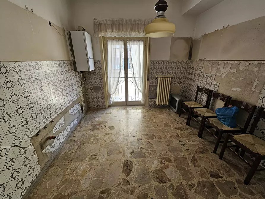 Immagine 10 di Appartamento in vendita  in VIA ROMA a Enna