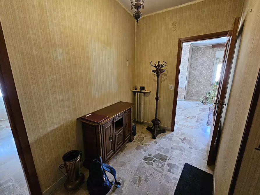 Immagine 13 di Appartamento in vendita  in VIA ROMA a Enna