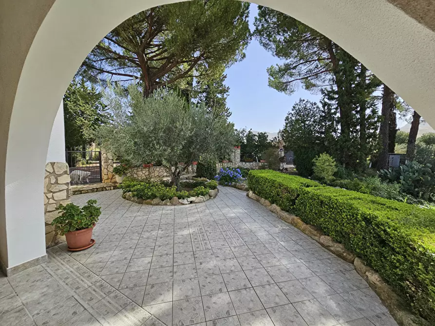 Immagine 25 di Villa in vendita  in CONTRADA SAN SEBASTIANO a Enna