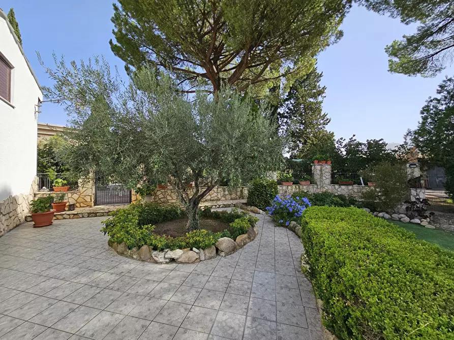 Immagine 26 di Villa in vendita  in CONTRADA SAN SEBASTIANO a Enna