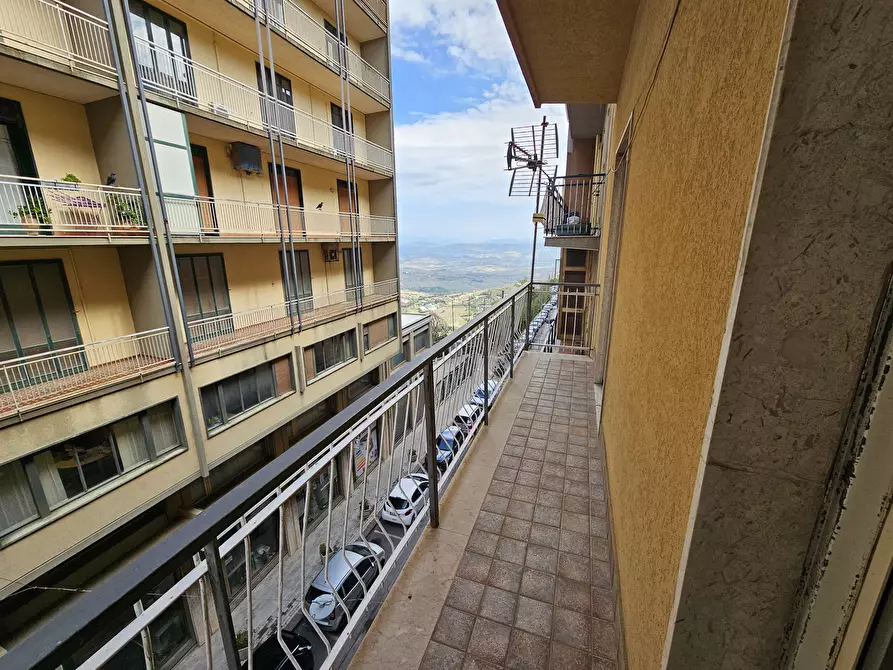 Immagine 6 di Appartamento in vendita  in CORSO SICILIA a Enna