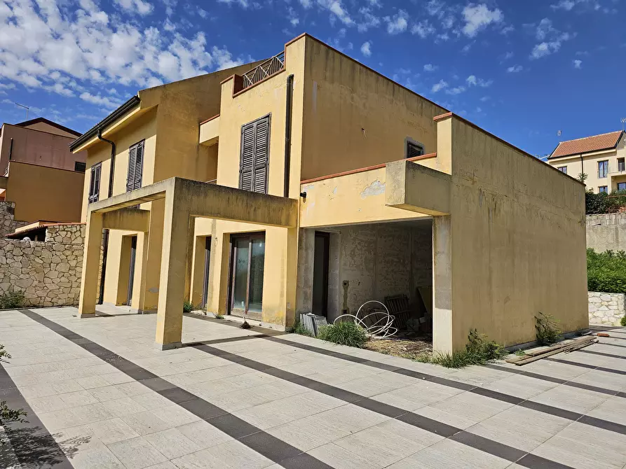Immagine 2 di Villetta a schiera in vendita  in VIA NAZIONALE a Enna