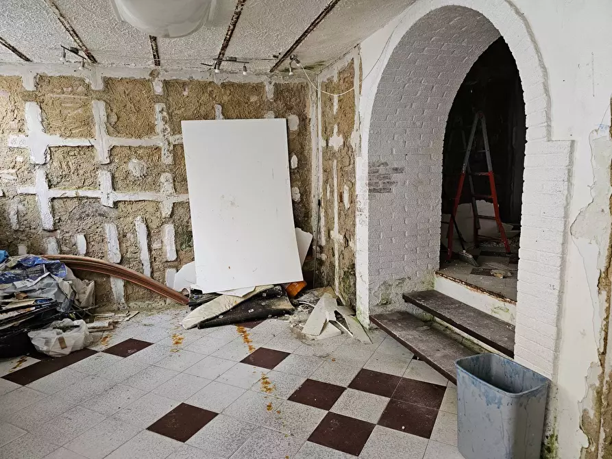 Immagine 4 di Negozio in affitto  in via Pergusa a Enna