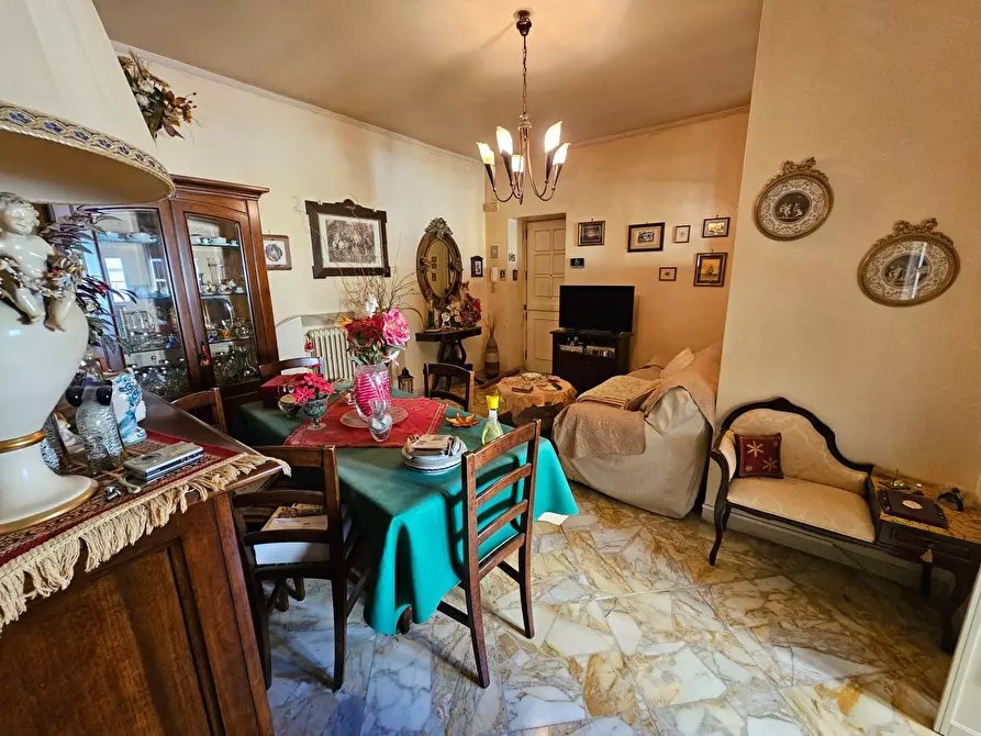 Immagine 5 di Appartamento in vendita  in VIA VALGUARNERA a Enna