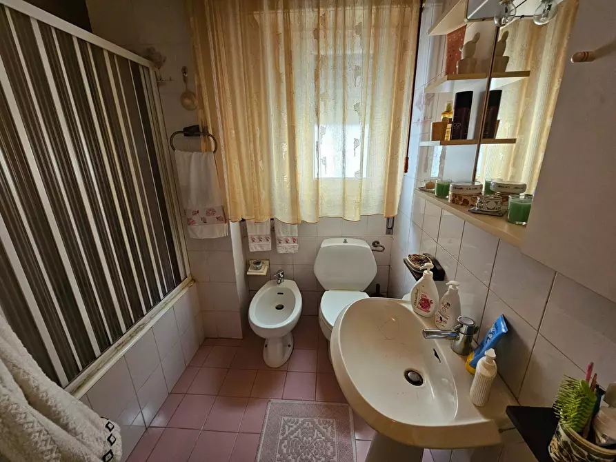 Immagine 14 di Appartamento in vendita  in VIA VALGUARNERA a Enna