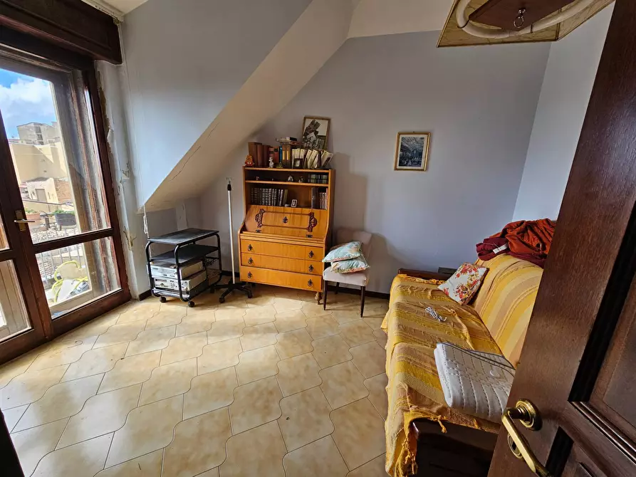 Immagine 17 di Appartamento in vendita  in via Roma a Enna
