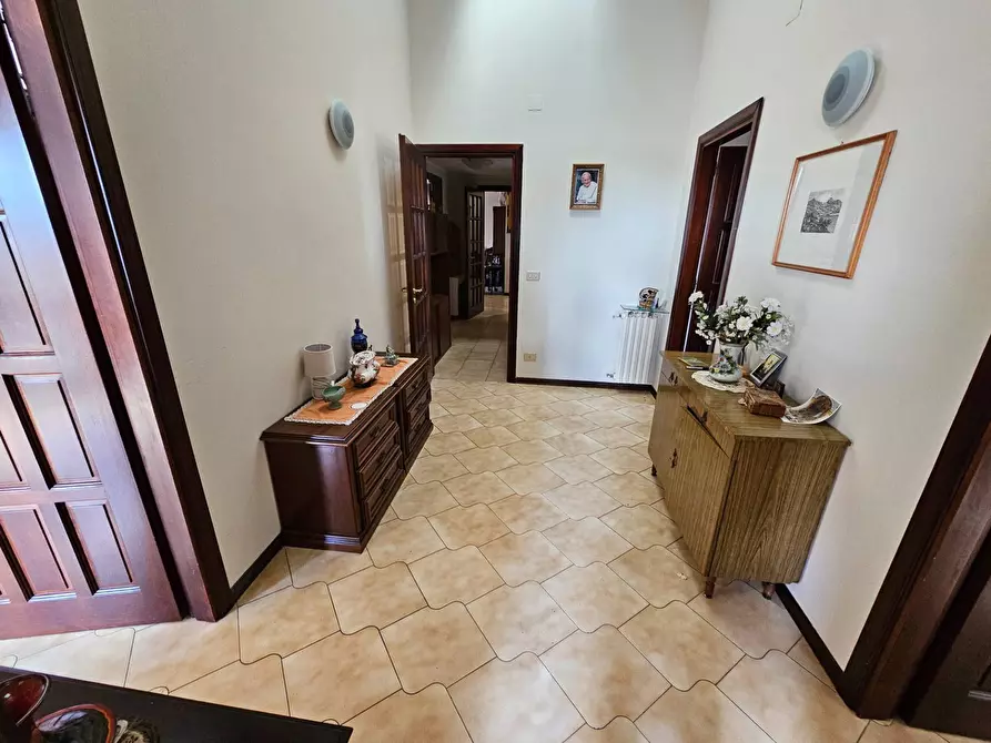 Immagine 27 di Appartamento in vendita  in via Roma a Enna