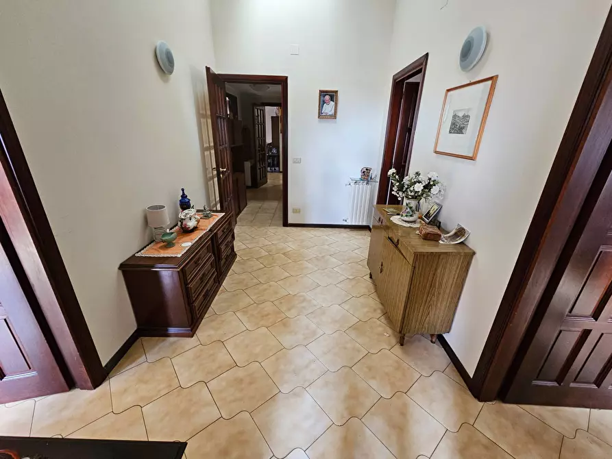 Immagine 28 di Appartamento in vendita  in via Roma a Enna