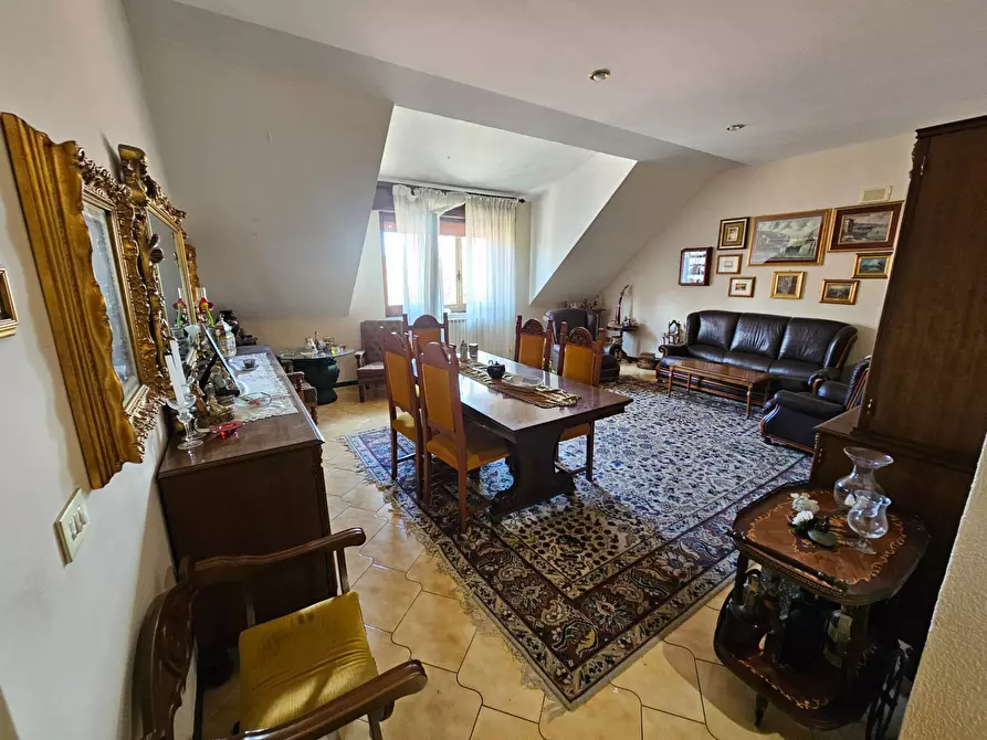 Immagine 30 di Appartamento in vendita  in via Roma a Enna