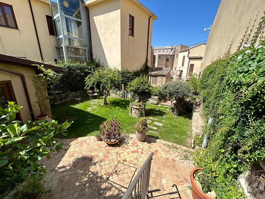 Immagine 5 di Casa indipendente in vendita  in VIA ORFANOTROFIO a Enna