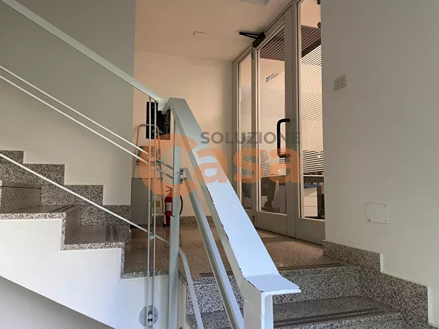 Immagine 3 di Ufficio in affitto  in Via Pietro Giordani a Piacenza
