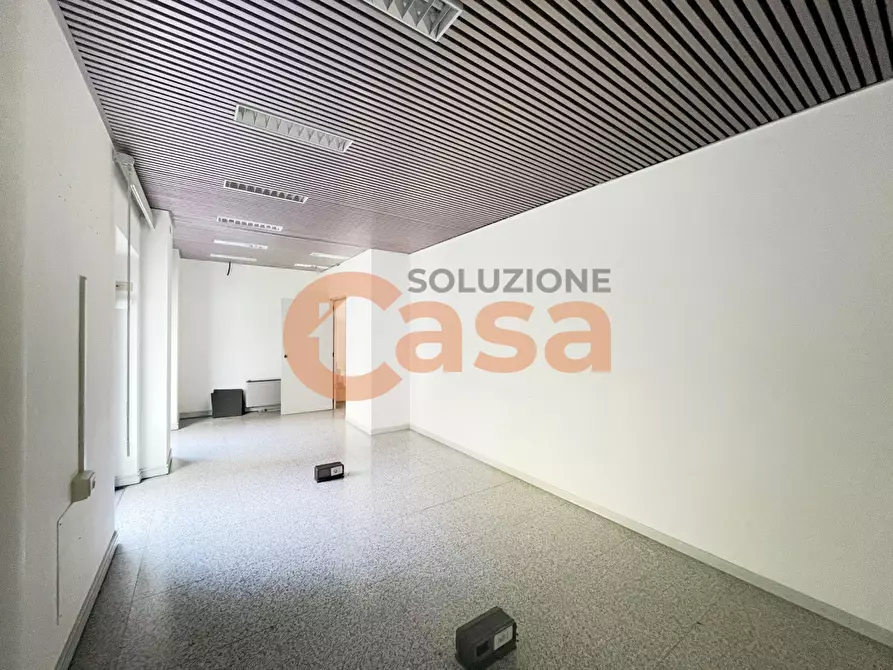 Immagine 6 di Ufficio in affitto  in Via Pietro Giordani a Piacenza