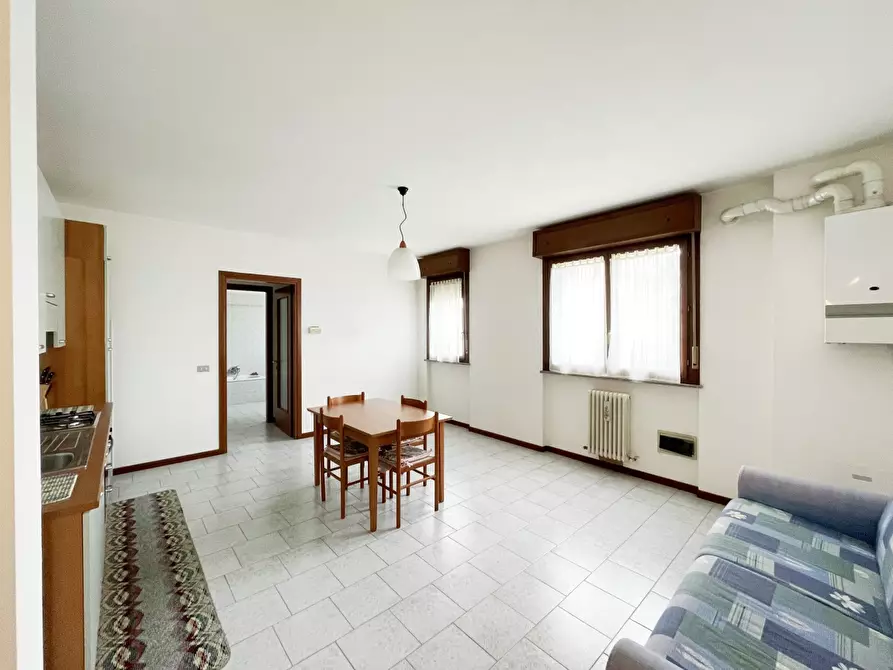 Immagine 1 di Appartamento in affitto  in VIA MODENESI a Piacenza