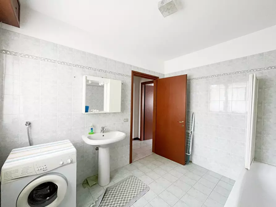 Immagine 8 di Appartamento in affitto  in VIA MODENESI a Piacenza