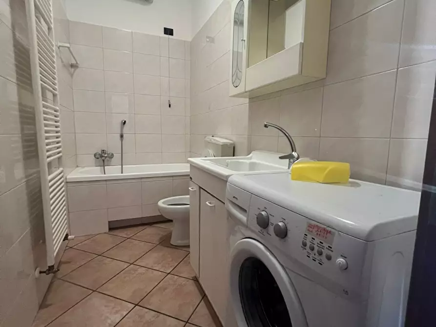 Immagine 9 di Appartamento in affitto  in via dei ripalta a Piacenza