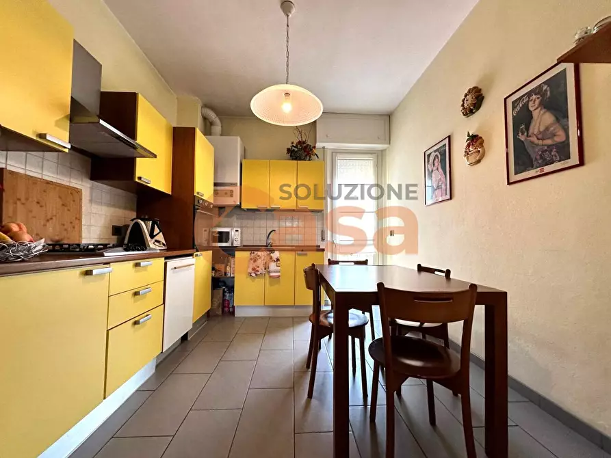 Immagine 2 di Appartamento in vendita  in Largo Mazza a Piacenza