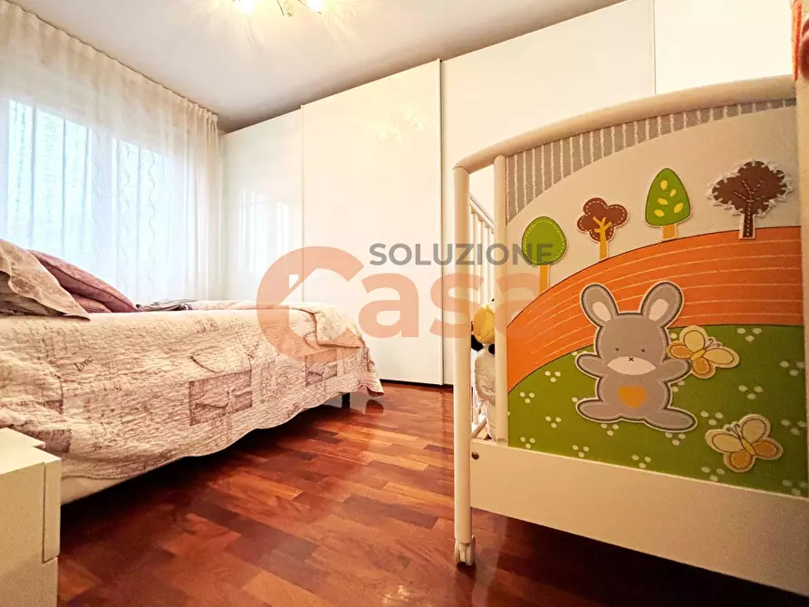 Immagine 11 di Appartamento in vendita  in Vicolo Del Guazzo a Piacenza