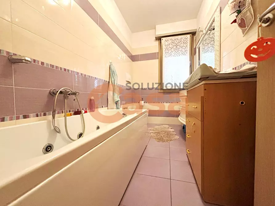 Immagine 17 di Appartamento in vendita  in Vicolo Del Guazzo a Piacenza