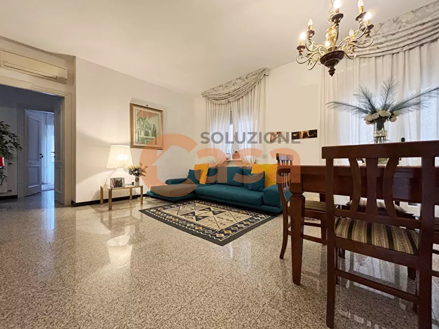 Immagine 3 di Appartamento in vendita  in Via Paolo Bozzini a Piacenza