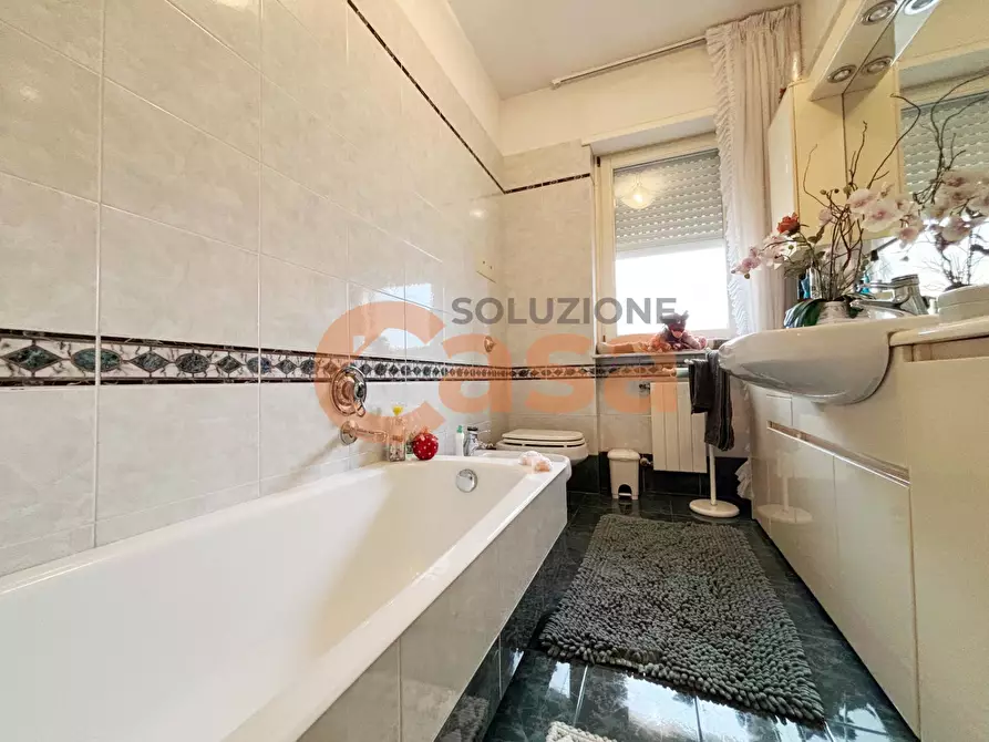 Immagine 20 di Appartamento in vendita  in Via Paolo Bozzini a Piacenza