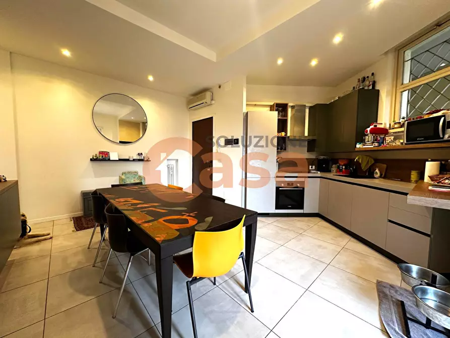 Immagine 3 di Appartamento in vendita  in Piazzale Genova a Piacenza