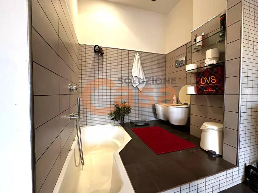 Immagine 23 di Appartamento in vendita  in Piazzale Genova a Piacenza