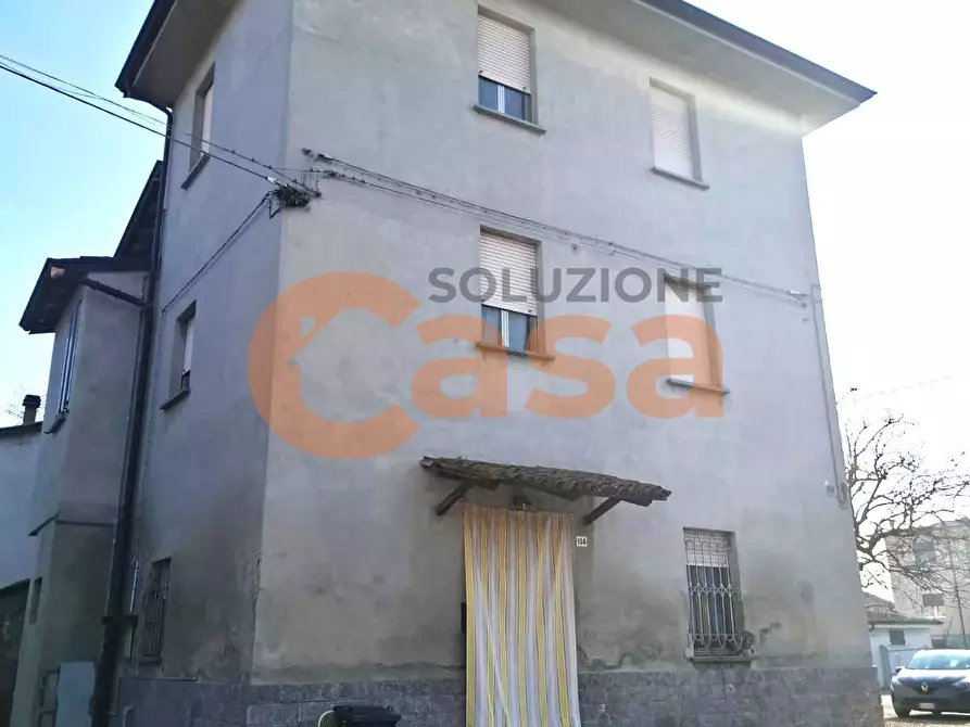 Immagine 3 di Appartamento in vendita  in Loc. Campremoldo Sopra a Gragnano Trebbiense