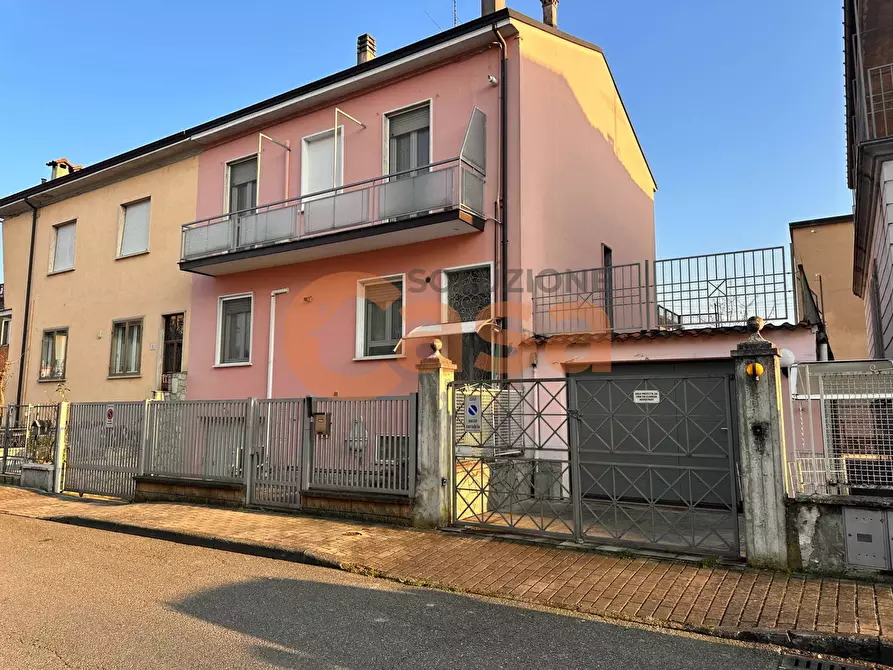 Immagine 19 di Casa indipendente in vendita  in Via Broni a Piacenza