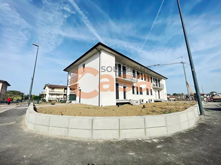 Immagine 12 di Appartamento in vendita  in Via Alicata a Rottofreno