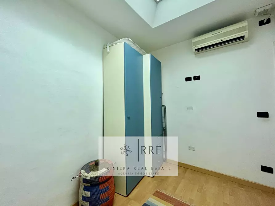 Immagine 21 di Appartamento in vendita  in Giuseppe Garibaldi a Finale Ligure